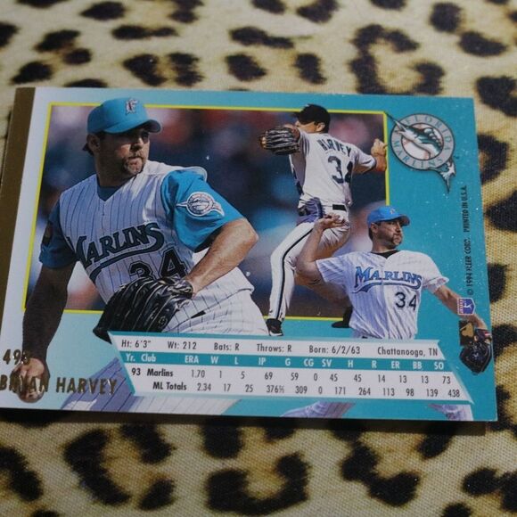 Bryan Harvey #493 Baseball Card - Picture 2 of 2